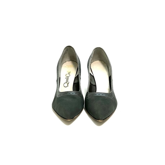 Vintage 1960s gray suede pointed toe dress heels - Picture 3 of 9